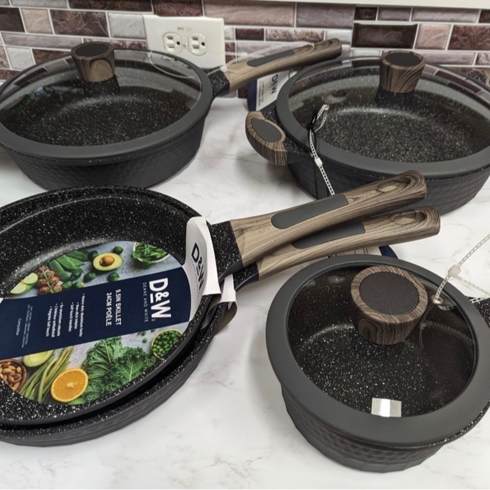 D&W Deane and White cookware set